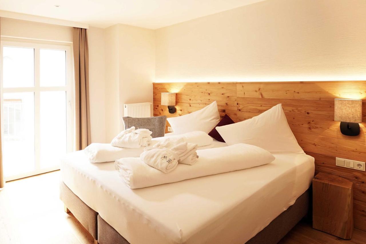 Adler Alpen Apartments 施伦斯 外观 照片