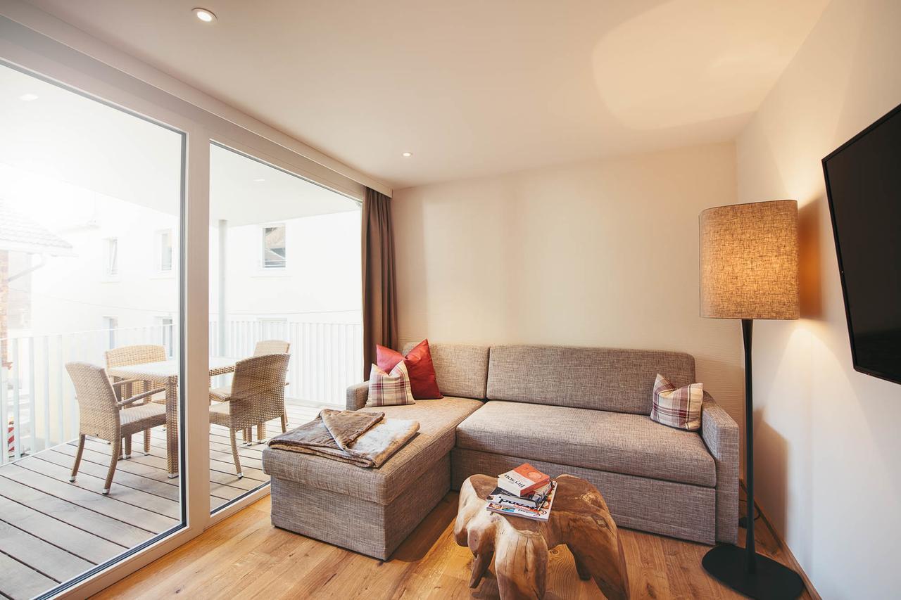 Adler Alpen Apartments 施伦斯 外观 照片