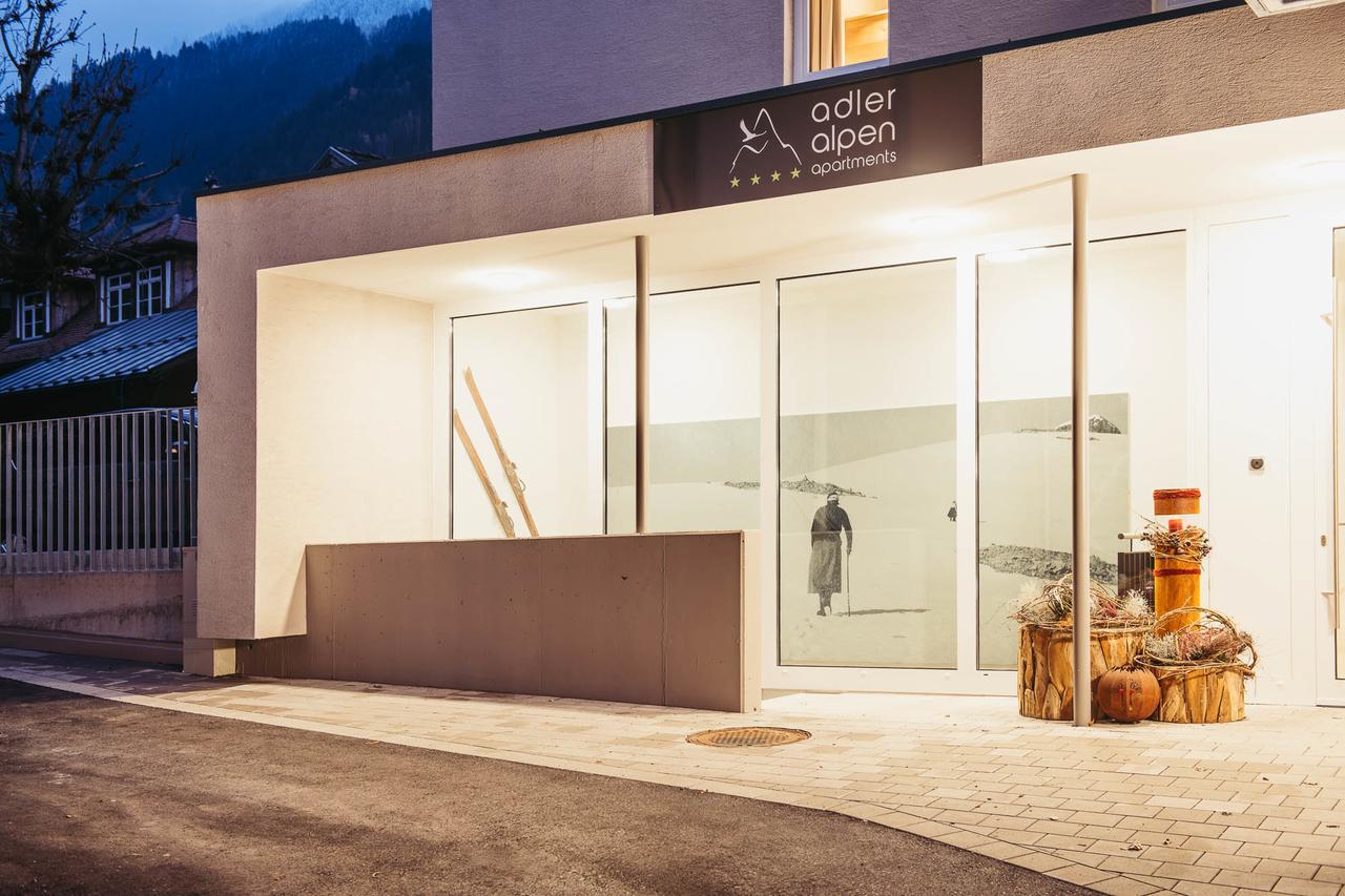 Adler Alpen Apartments 施伦斯 外观 照片