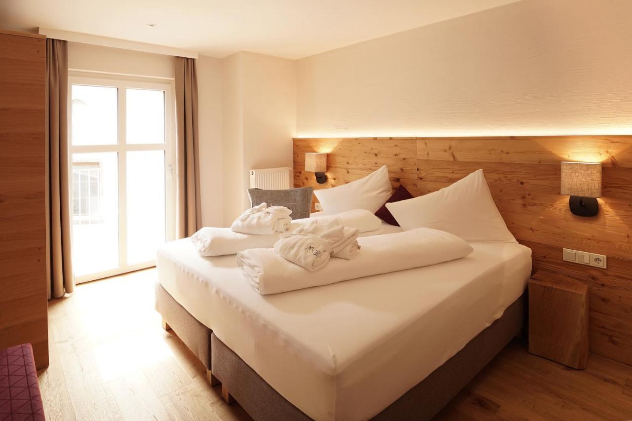 Adler Alpen Apartments 施伦斯 外观 照片