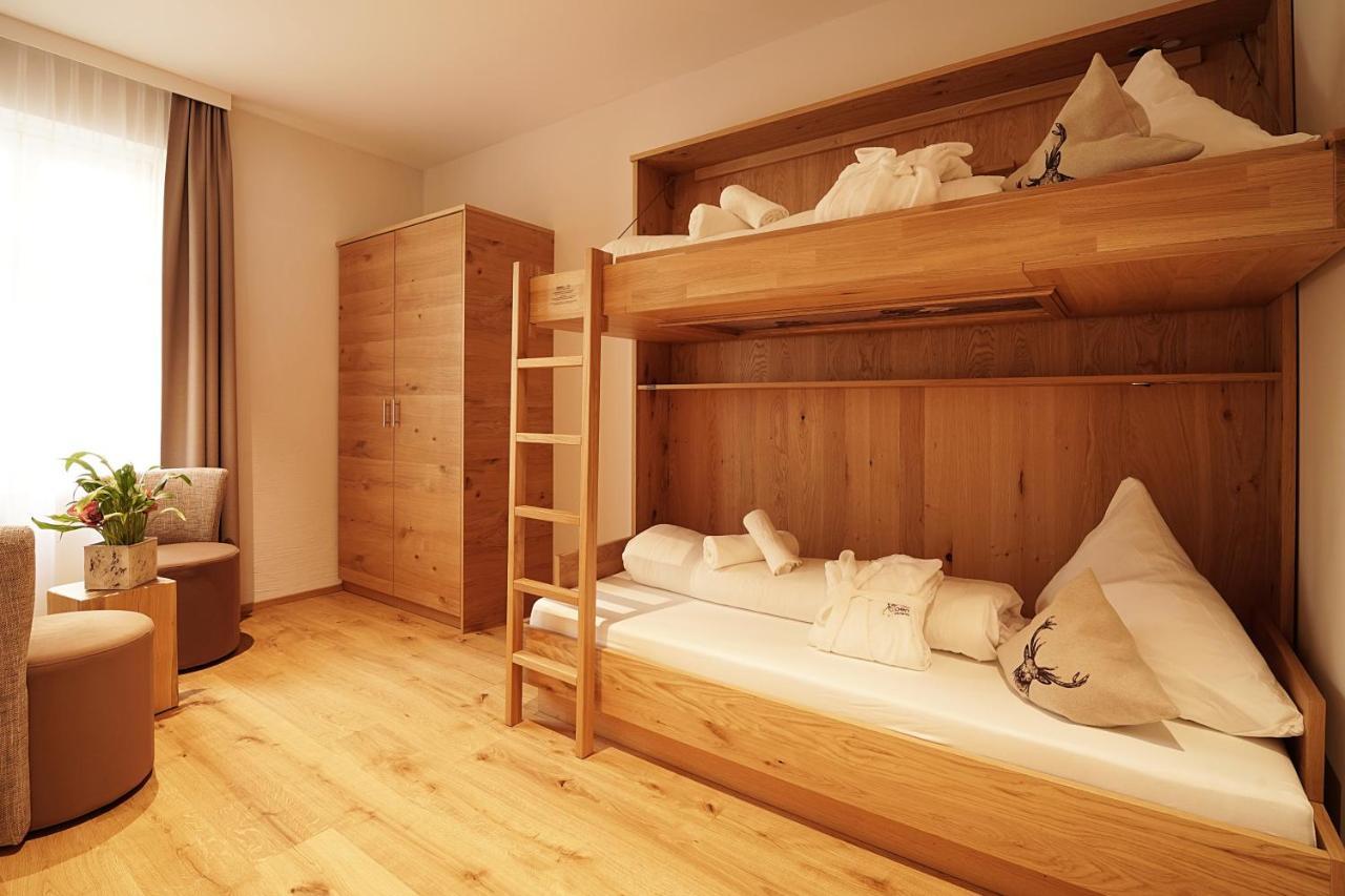 Adler Alpen Apartments 施伦斯 外观 照片