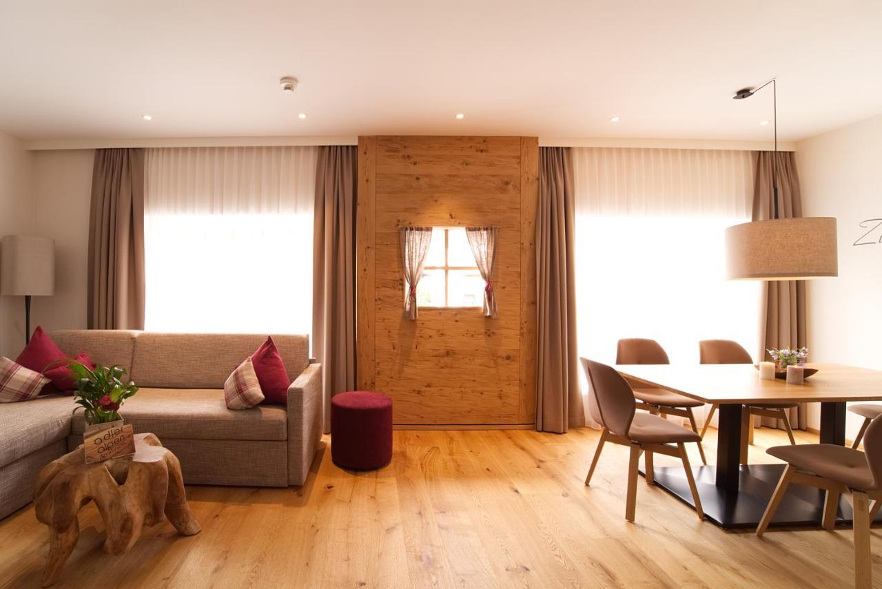 Adler Alpen Apartments 施伦斯 外观 照片