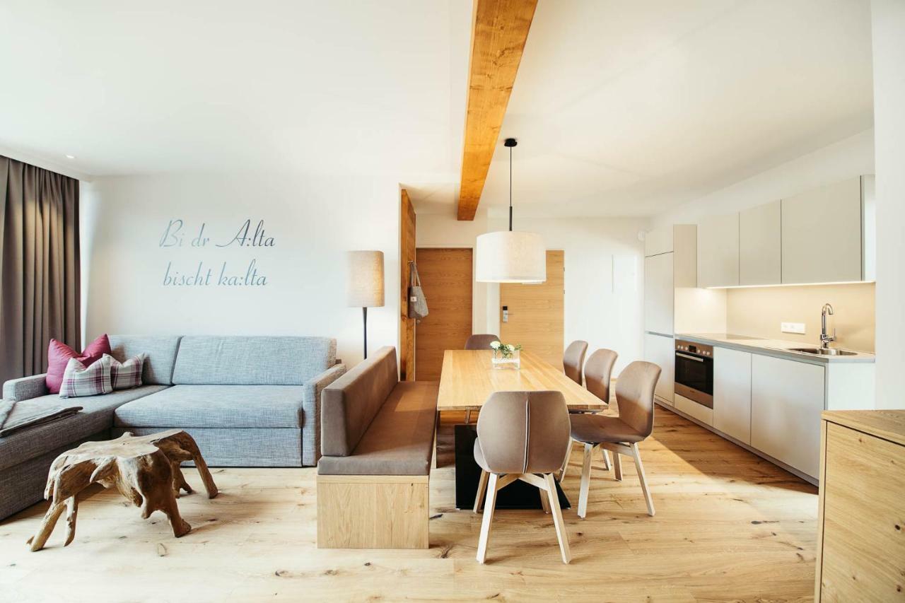 Adler Alpen Apartments 施伦斯 外观 照片