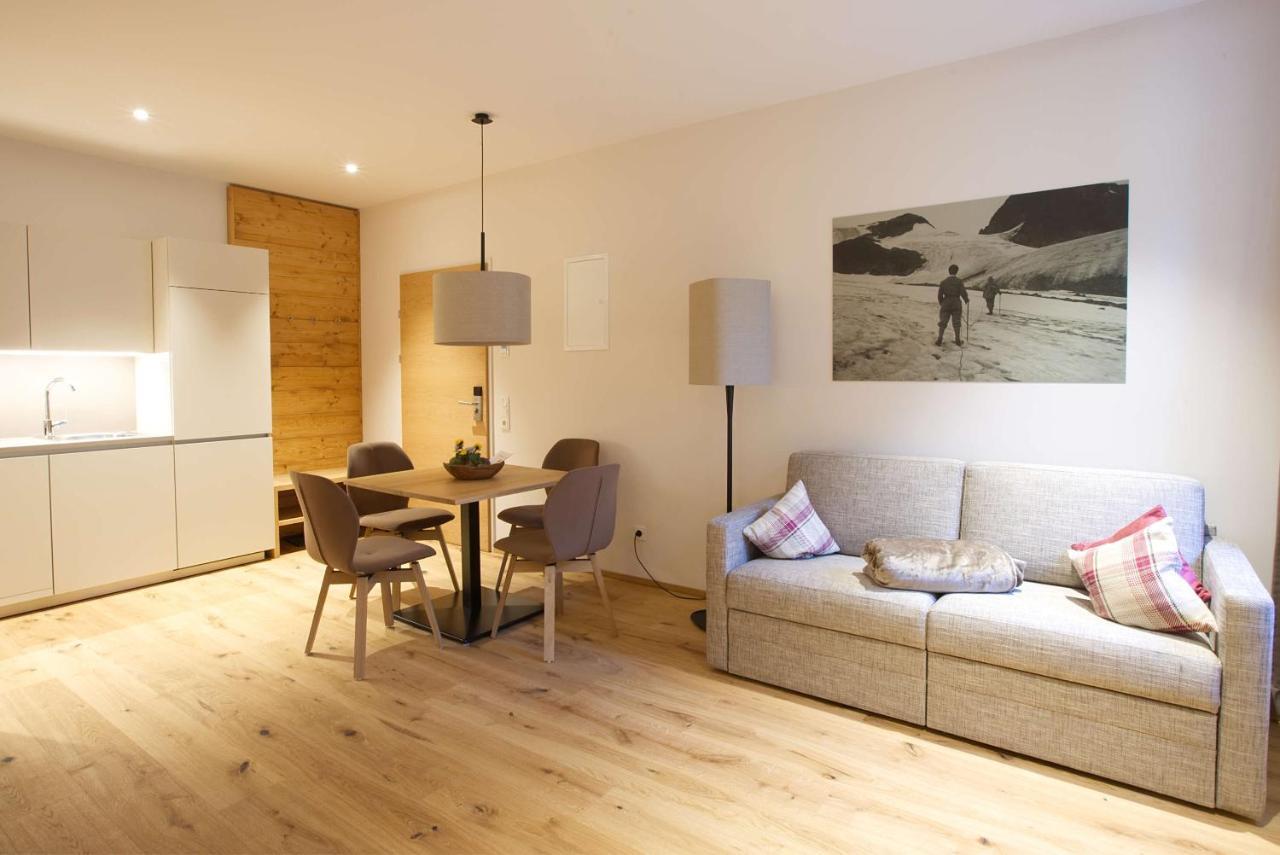 Adler Alpen Apartments 施伦斯 客房 照片